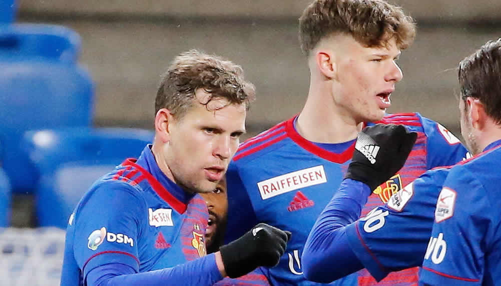 Ganz bitter: FCB-Stürmer Andrin Hunziker reisst sich das Kreuzband