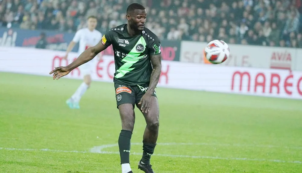 FC Basel ohne Chance: Emmanuel Latte Lath wechselt wohl nach England