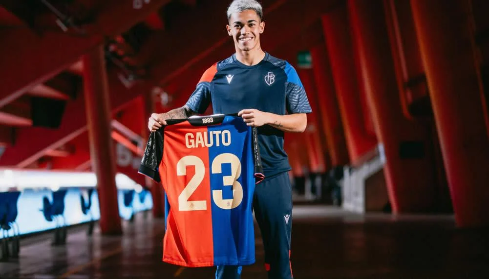 Perfekt: Der FC Basel stellt Neuzugang Juan Gauto vor