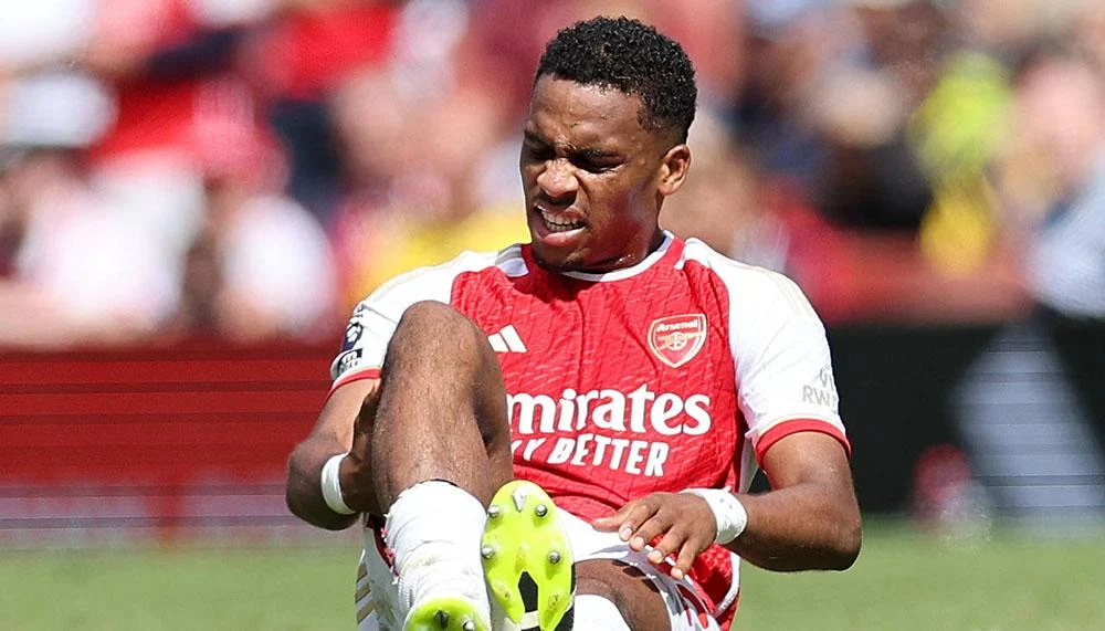 Arsenal-Neuzugang Timber erleidet Kreuzbandriss