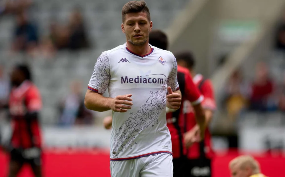 Milan krallt sich Torjäger Luka Jovic