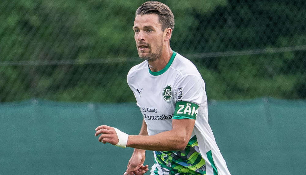 FCSG-Kapitän Lukas Görtler ging bis Donnerstag an Krücken