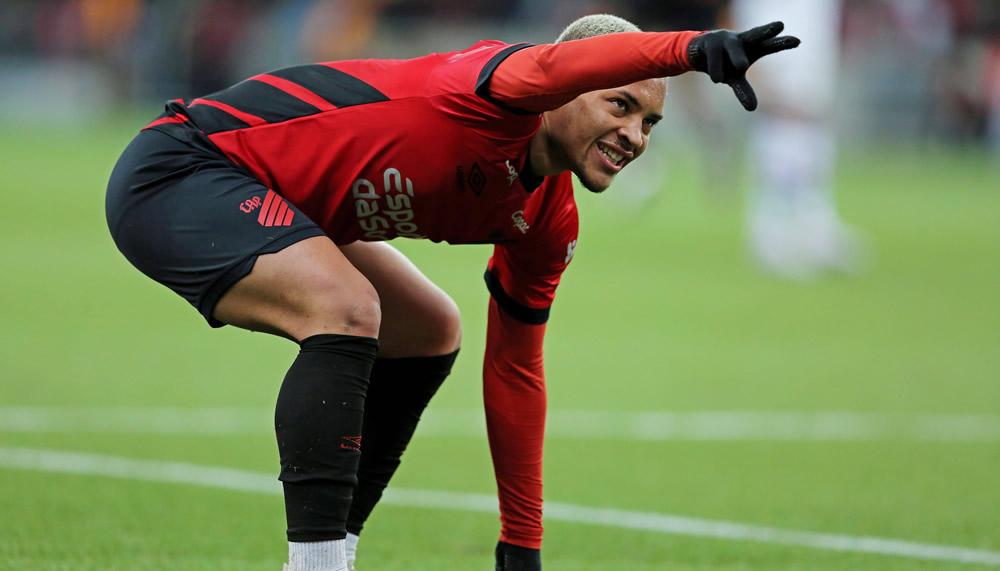 Barça-Neuzugang Vitor Roque sehr lange out