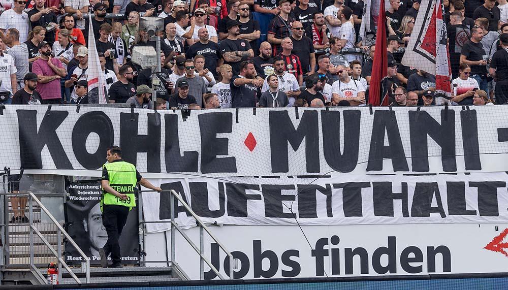 Frankfurt-Fans mit klarem Statement gegen Kolo Muani