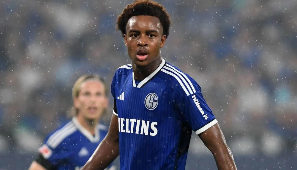 Der FC Bayern geht bei Assan Ouedraogo in die Offensive