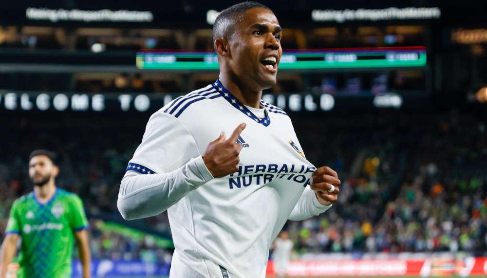Ex-Bayern-Profi Douglas Costa macht Trip nach Saudi-Arabien