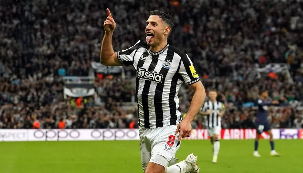 Newcastle-Trainer verteilt Extralob an Fabian Schär