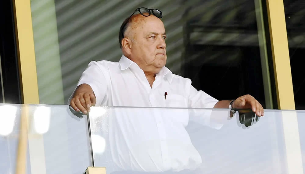 Strafbefehl gegen Bernhard Alpstaeg – dieser zieht vor Gericht