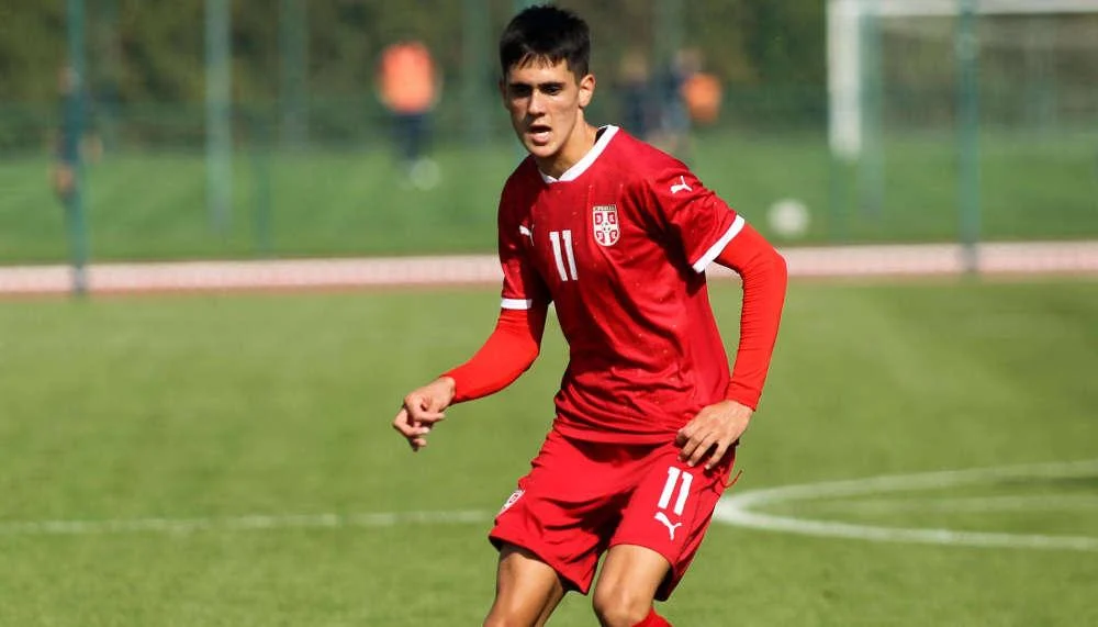 Milan gewinnt wohl Duell um Serbien-Talent Matija Popovic