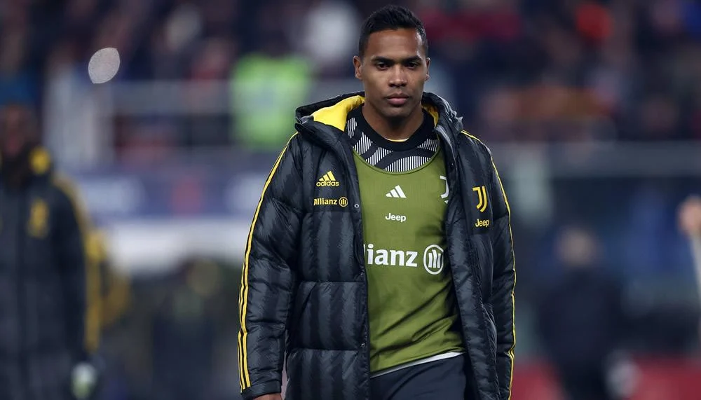 Juventus Turin trifft Entscheidung über Zukunft von Alex Sandro