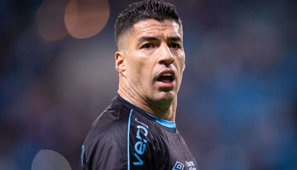 Luis Suarez ist auf dem Weg zu Kumpel Lionel Messi