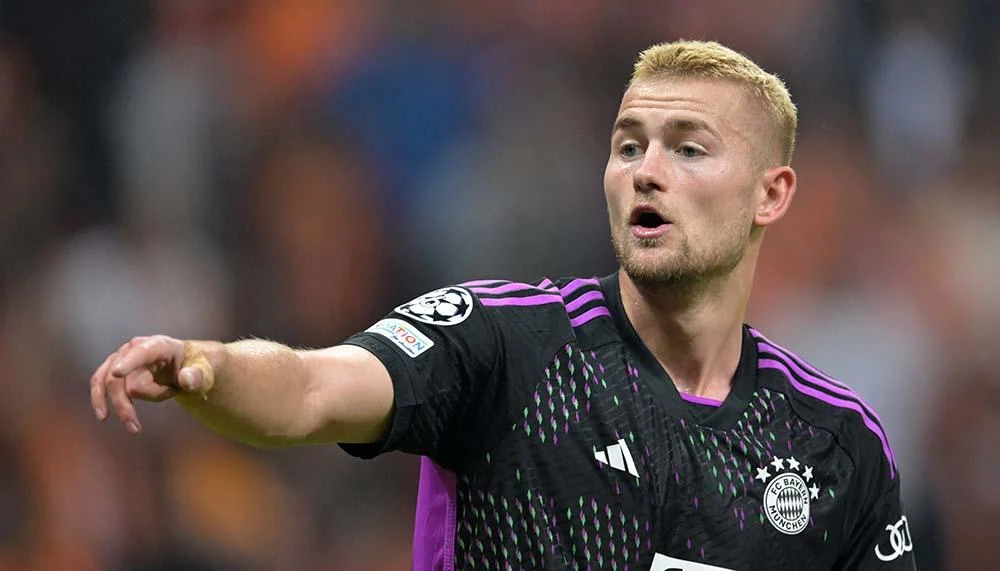 Bayern-Star De Ligt zurück im Mannschaftstraining