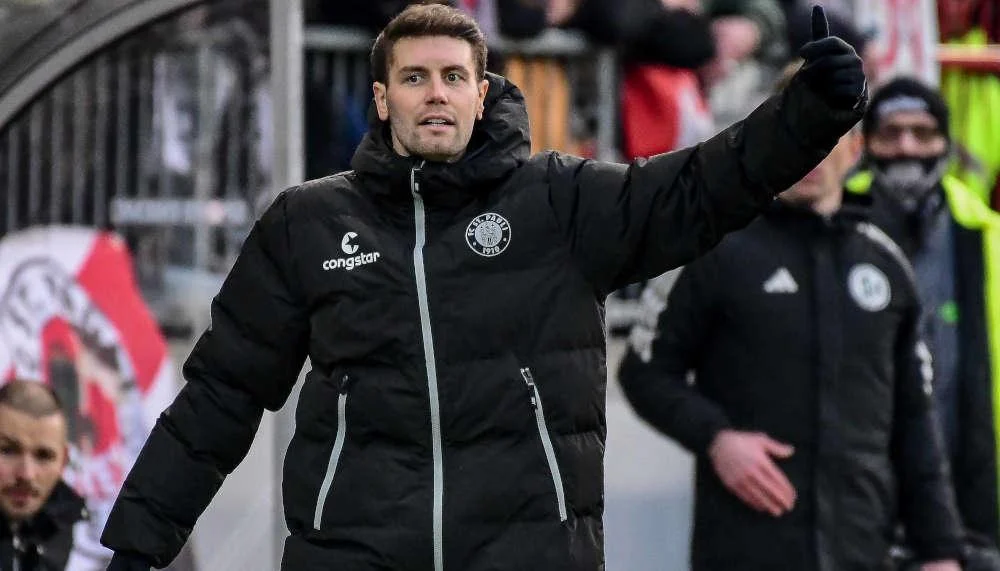 3 Bundesligisten blicken auf den Schweizer Erfolgstrainer Fabian Hürzeler