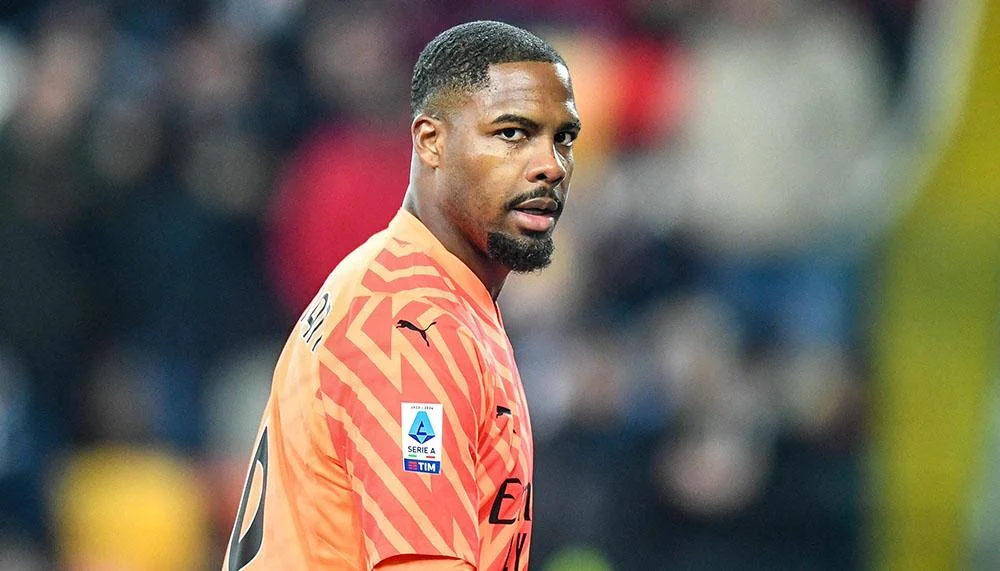 Milan-Goalie Maignan meldet sich nach rassistischen Anfeindungen zu Wort