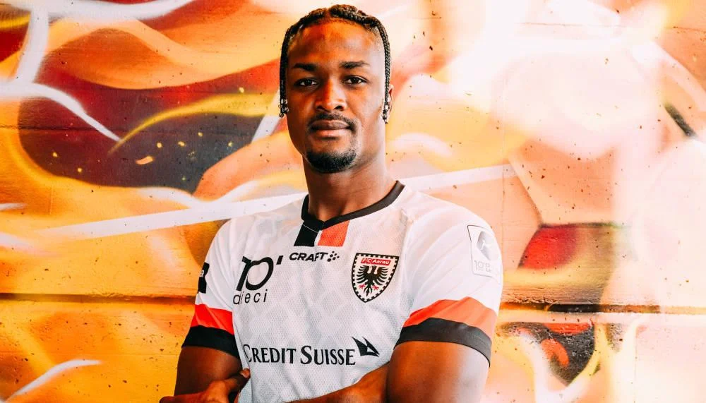 Aarau verpflichtet einen ghanaischen Verteidiger