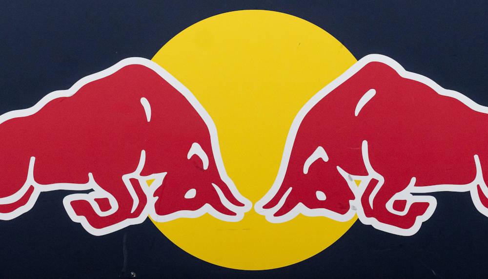Red Bull kauft sich Anteile von Leeds United
