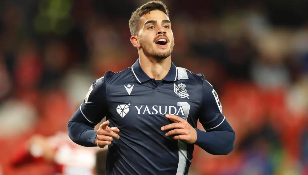 Real Sociedad hofft bei André Silva auf einen Discount