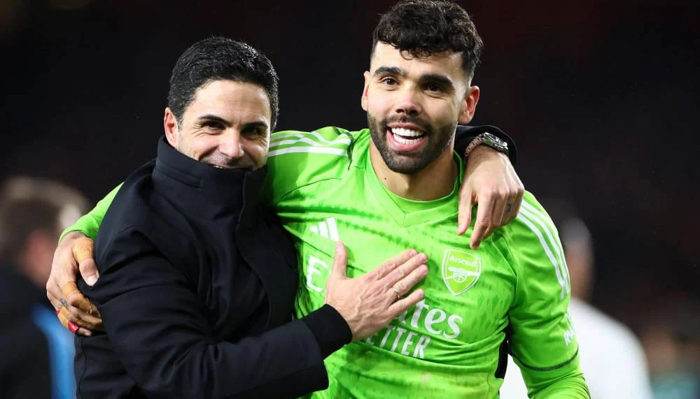 Arsenal zieht die Kaufoption für Goalie David Raya auf jeden Fall