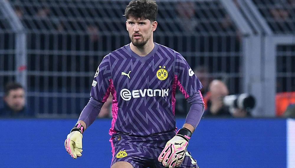 Gregor Kobel verpasst das Topspiel beim FC Bayern