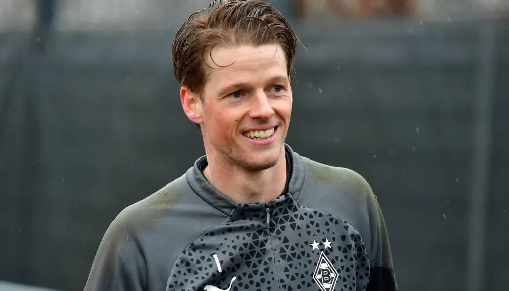 Gladbach-Goalie Jonas Omlin ist wieder fit