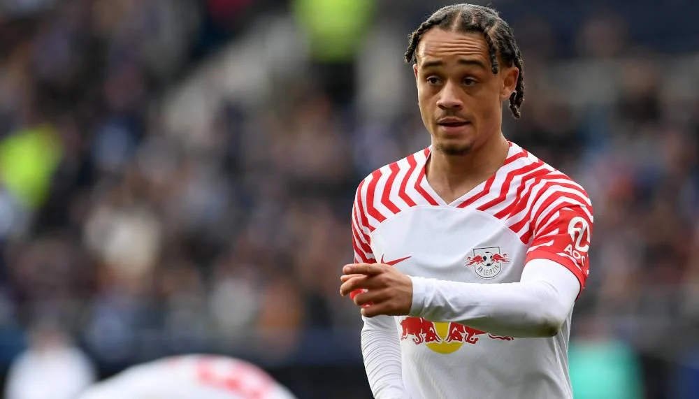 Xavi Simons lässt sich mit Entscheidung zur Zukunft Zeit