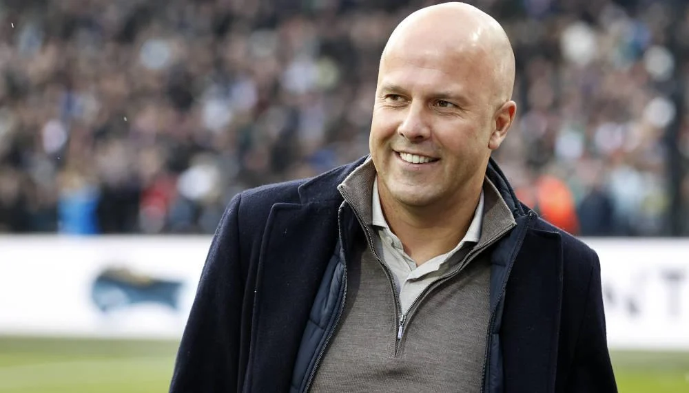 Liverpool befasst sich mit Feyenoord-Coach Arne Slot