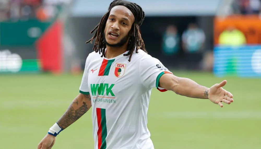 Kevin Mbabu meldet sich in Augsburg wieder fit