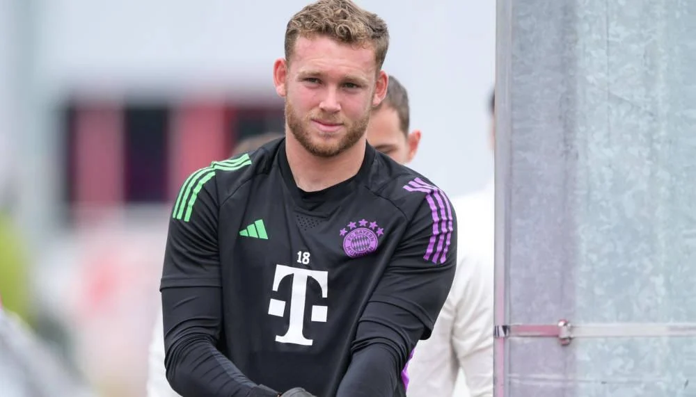 3 Klubs an Bayern-Goalie Daniel Peretz dran