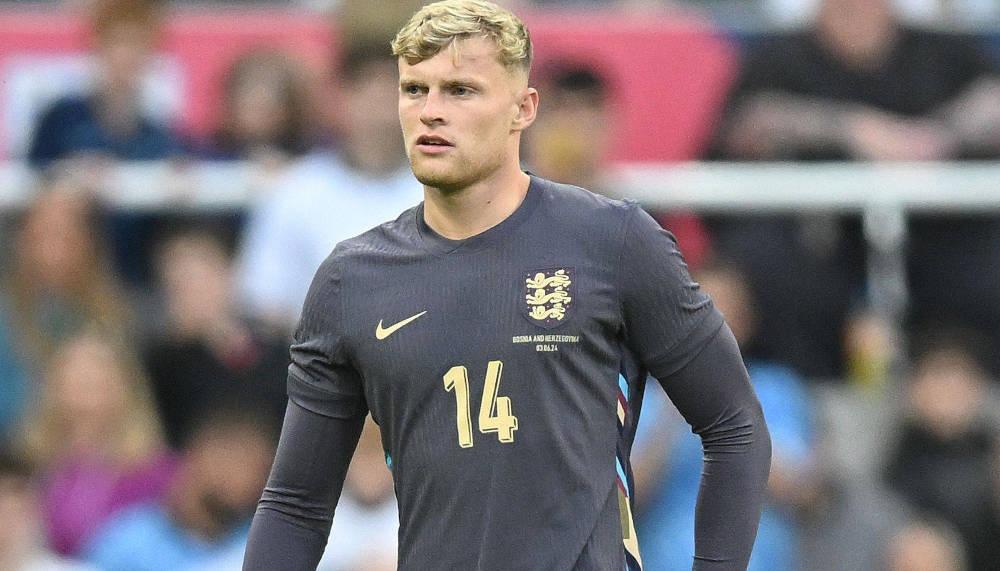 ManUtd gibt Angebot für Everton-Verteidiger Jarrad Branthwaite ab