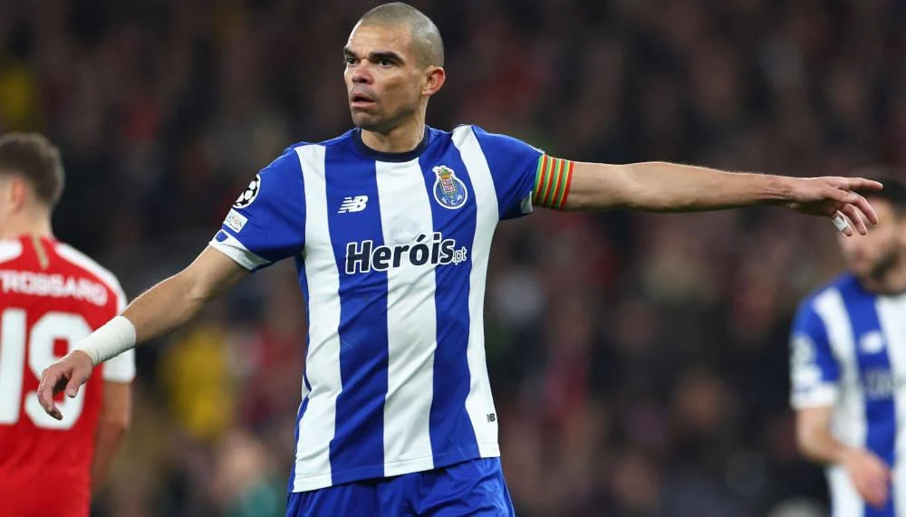 Pepe könnte den FC Porto nach Trainerwechsel verlassen
