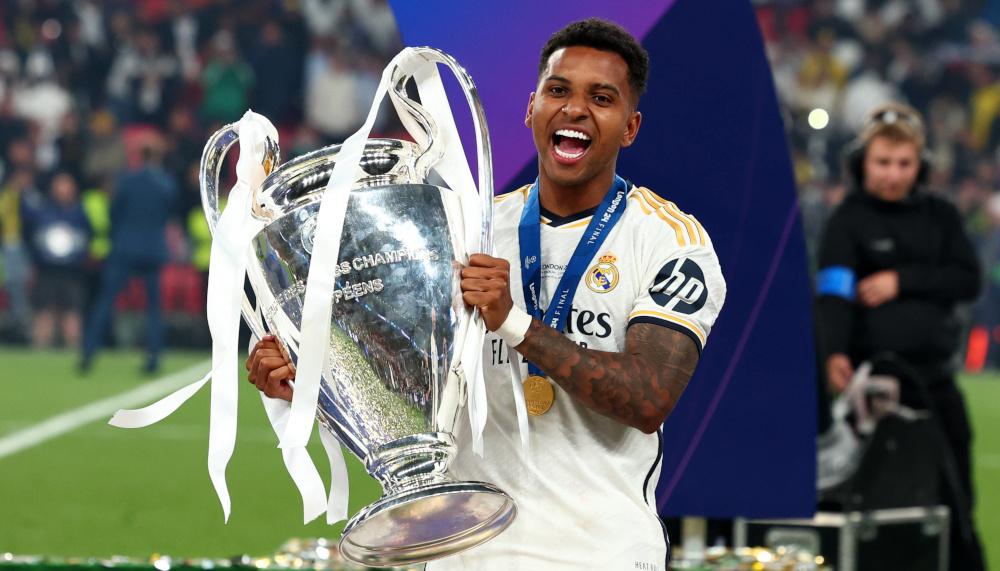 Nach Wechselgerüchten: Rodrygo kündigt Real-Verbleib an