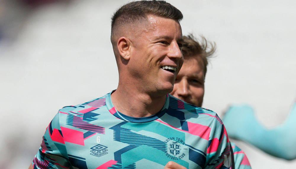 Aston Villa nimmt Ross Barkley definitiv unter Vertrag