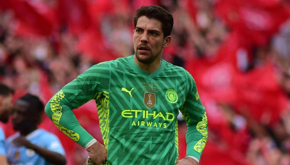Ortega unterschreibt neuen Vertrag bei Manchester City
