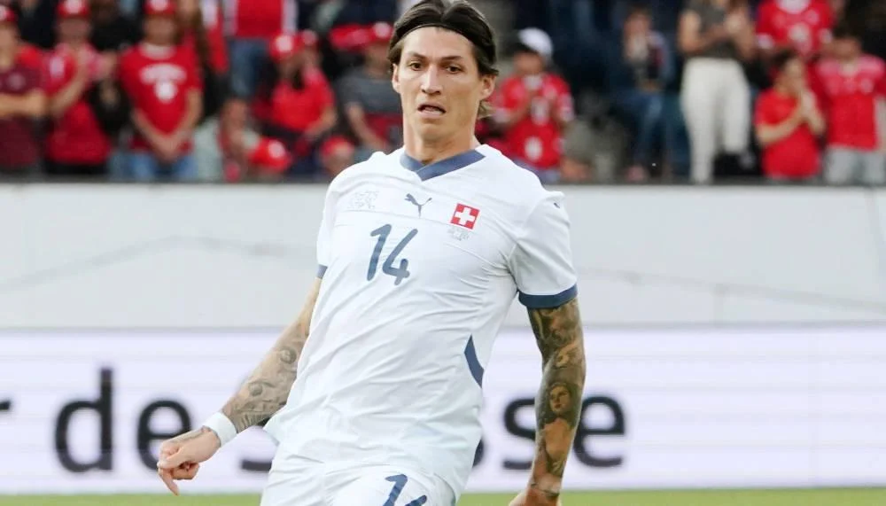 Banges Warten auf Steven Zuber bei der Nati