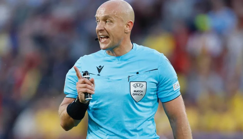 Erfahrener Schiri für Schweiz gegen Italien