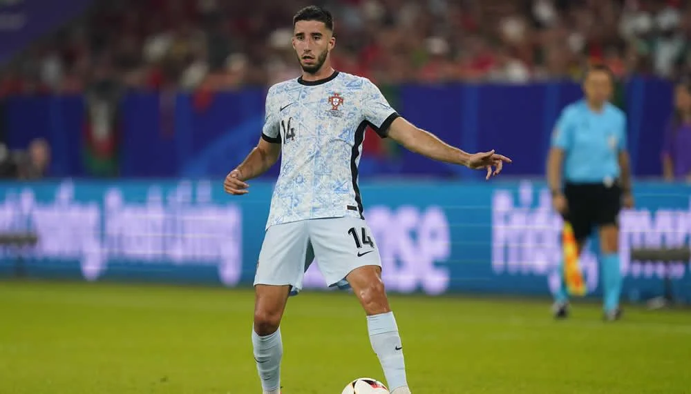 Liverpool gibt 30-Millionen-Angebot für EM-Star ab