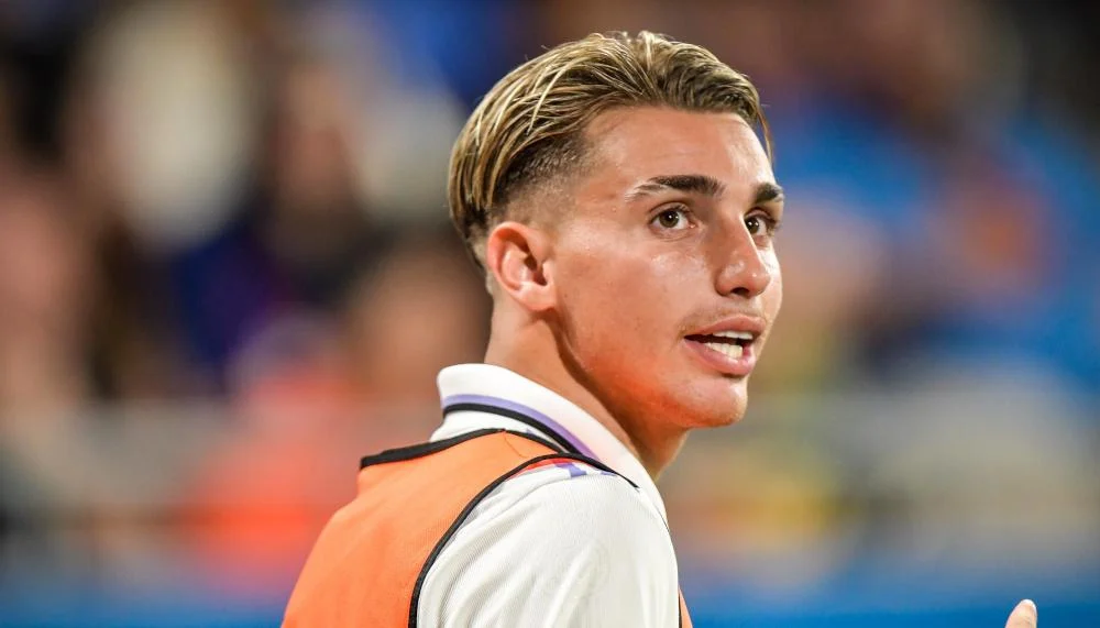 Bayer Leverkusen gibt Iker Bravo in die Serie A ab