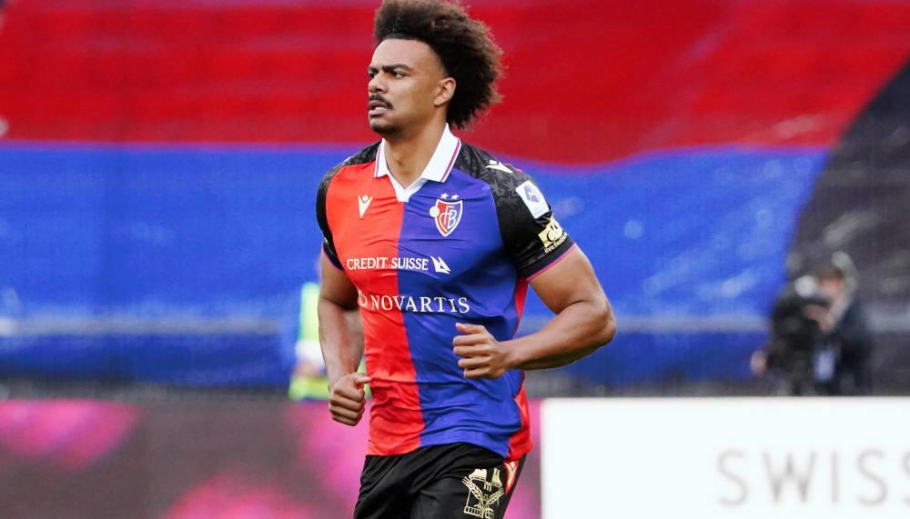 Transfer-Hammer: FCB-Profi Renato Veiga wechselt zu Chelsea