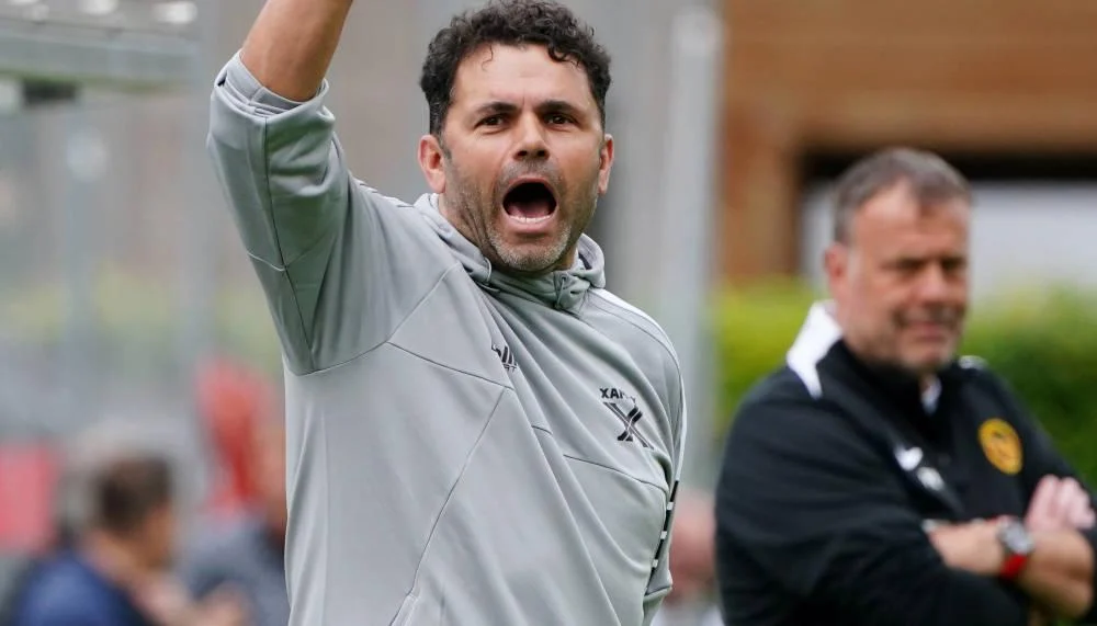 Xamax-Trainer Uli Forte geht in den Angriff über