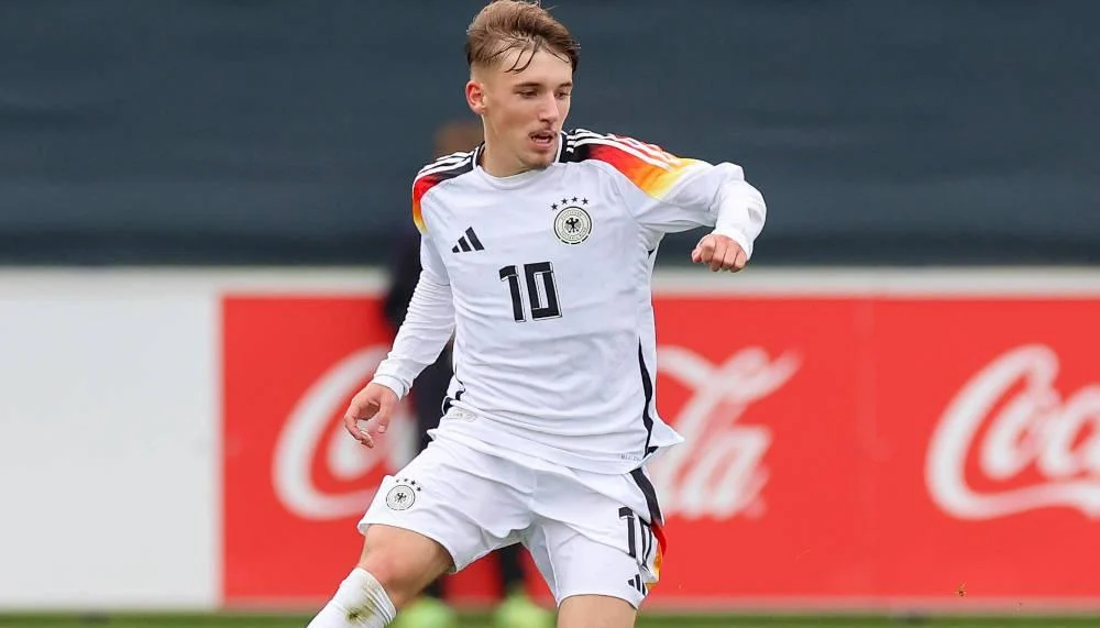 Ajax & Real jagen 16-jähriges Bayern-Talent von Michael Ballack