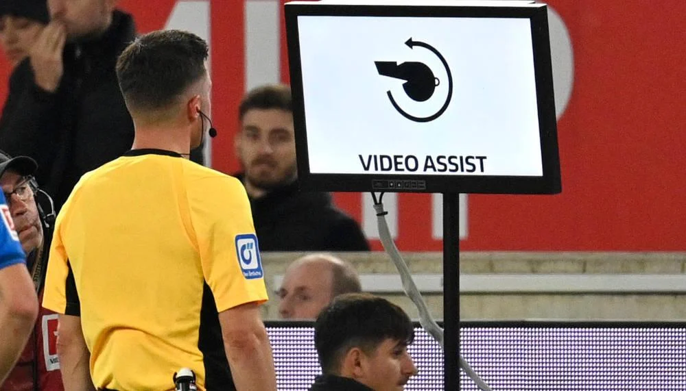 VAR-Alternative: Italien testet Challenge-System