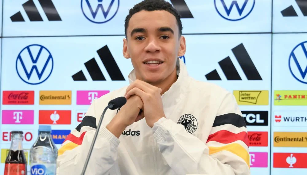 Jamal Musiala leakt ein Detail zum neuen Bayern-Vertrag