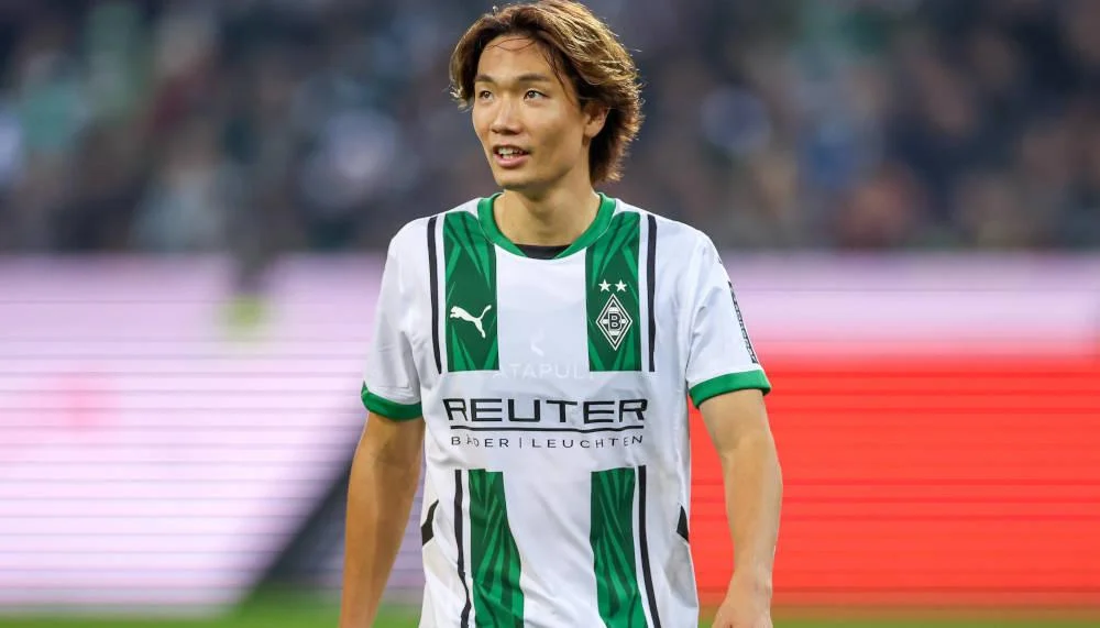 Napoli baggert an Gladbach-Verteidiger Ko Itakura