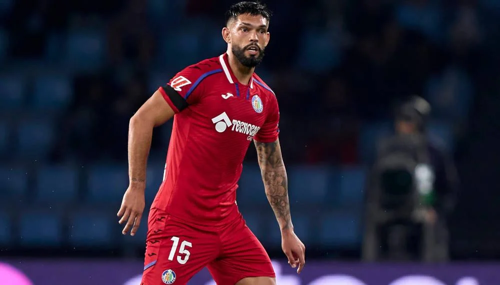 Ex-FCB-Profi Omar Alderete schiesst Siegtreffer gegen Argentinien