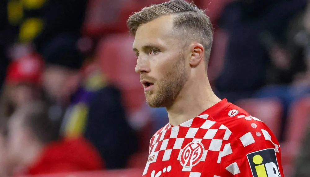 Rückkehr in die Schweiz für Widmer «heute und morgen» kein Thema