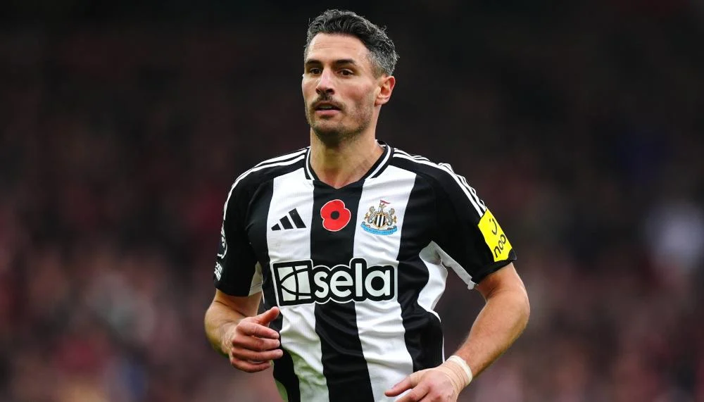 Newcastle-Coach Eddie Howe bestätigt Verlängerung von Fabian Schär