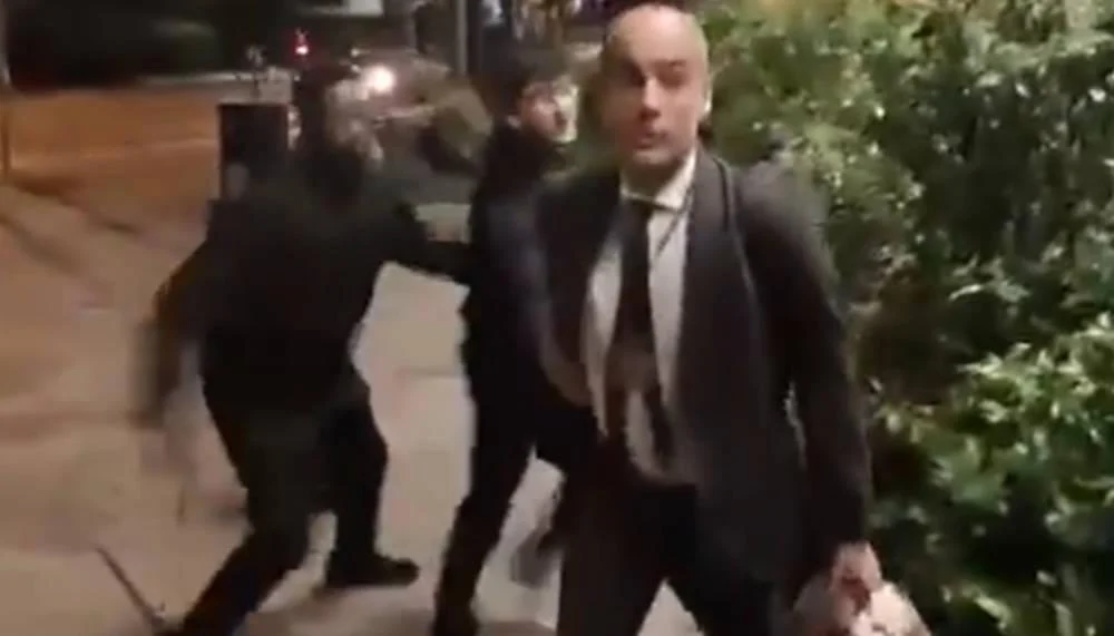 Pep Guardiola geht nach Spruch beinahe auf Passanten los