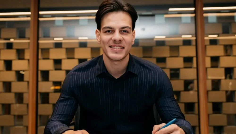 Nati-Hoffnung Jashari verlängert ein halbes Jahr nach Ankunft in Brügge