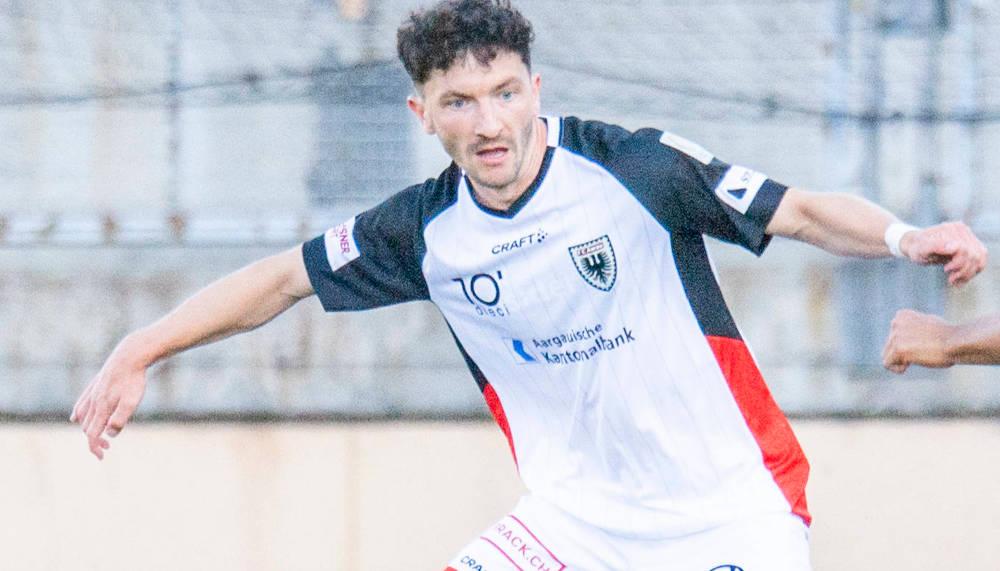 Aarau verlängert mit Stammspieler Obexer und wird einen Transfer-Flop los