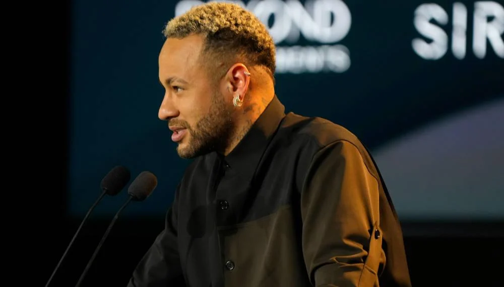 Neymar fände es «unglaublich» wieder mit Messi & Suarez zu spielen